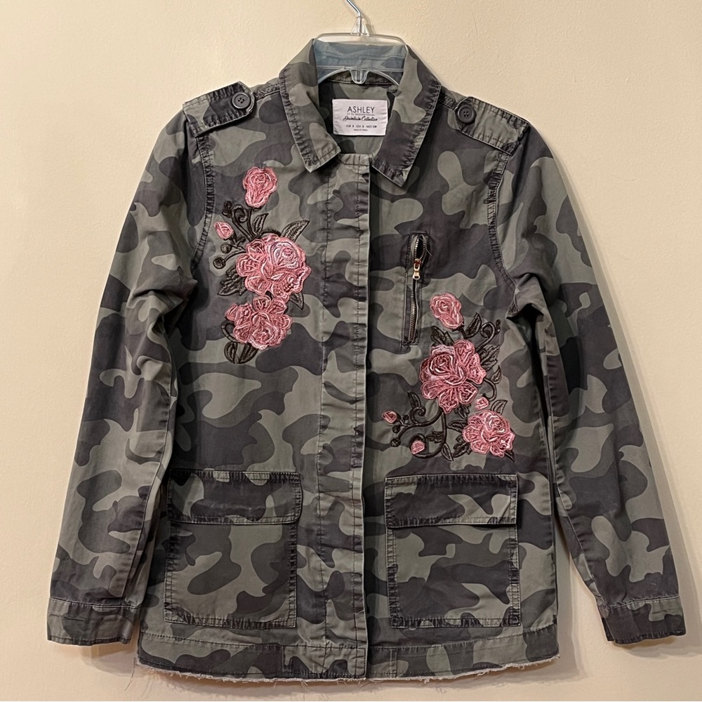 Ashley 26 International Green Camo Embroidered Floral Jacket